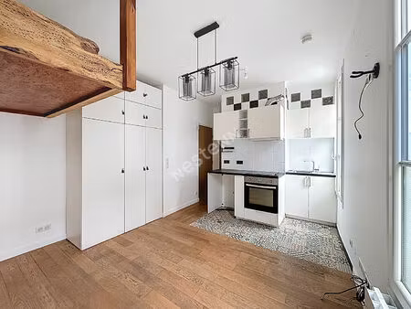 montreuil limite vincennes  600 metres du metro berault et du rer a  beau studio dans une 