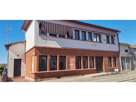 vente locaux professionnels 1200 m² à montauban (82000)  490 000 €