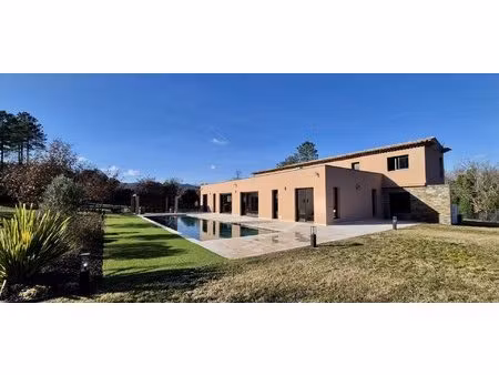 maison contemporaine en pays de fayence