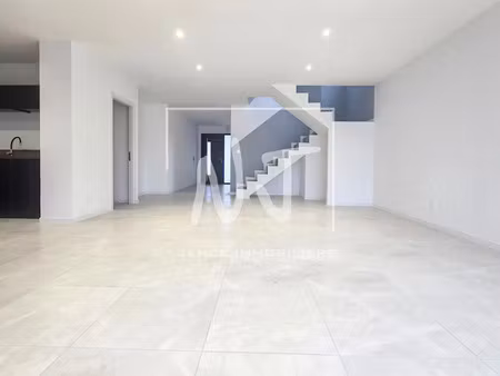 vente maison 8 pièces 200 m² à trelaze (49800)  474 750 €