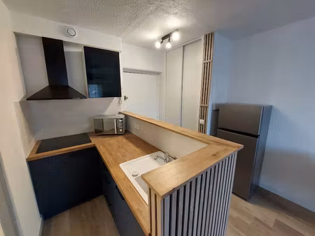 location meublée appartement 2 pièces 27 m² à perpignan (66000)  600 €