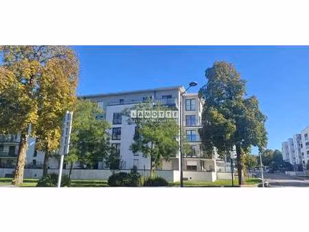 vente appartement 3 pièces à saint-sébastien-sur-loire (44230) : à vendre 3 pièces / 58m² 