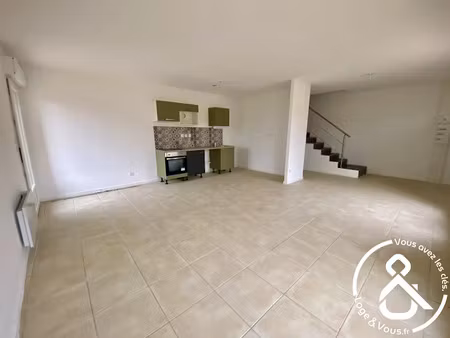 location appartement 3 pièces 70 m² à soual (81580)  750 €