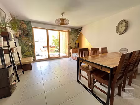 location meublée appartement 4 pièces 79.55 m² à neuville-sur-saône (69250)  1 150 €