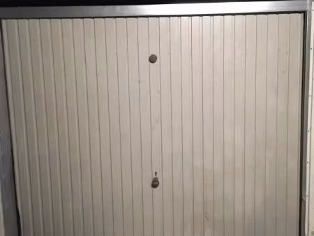 location parking à aix-en-provence (13090)  152 €