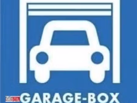 location parking à pontoise (95000)  99 €