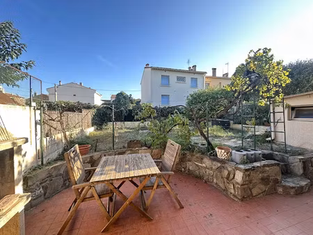 location meublée maison 4 pièces 80 m² à saleilles (66280)  1 150 €