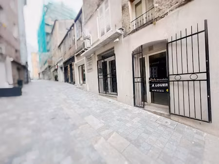 location locaux professionnels 20 m² à bastia (20200)  680 €