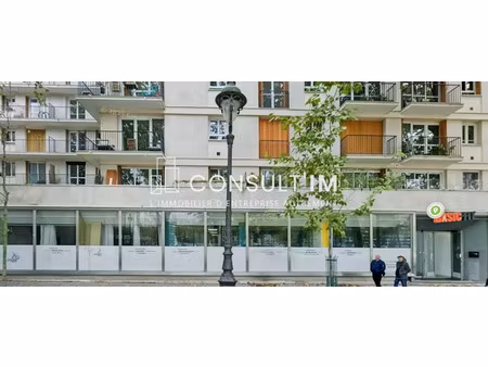 location locaux professionnels 600 m² à paris 19ème (75019)  20 500 €