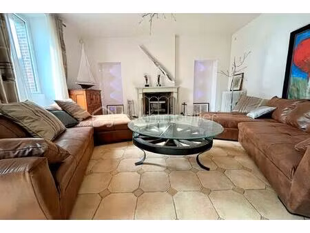 maison de 273 m² à arbrissel