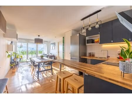 villenave d 'ornon grand appartement t2 avec terrasse