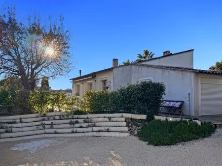 villa individuelle plain pied de 103 m2 avec dépendance studio + piscine - nombreux...