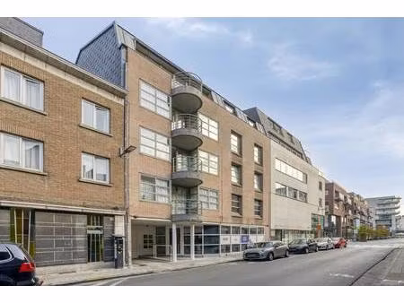 instapklaar energiezuinig appartement met 3 slaapkamers in hartje roeselare