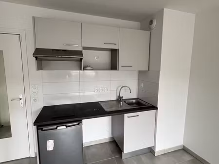 a louer studio avenue de castres