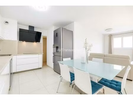 t5 98m² renove-garage-vaulx village a 2 pas du grand frais