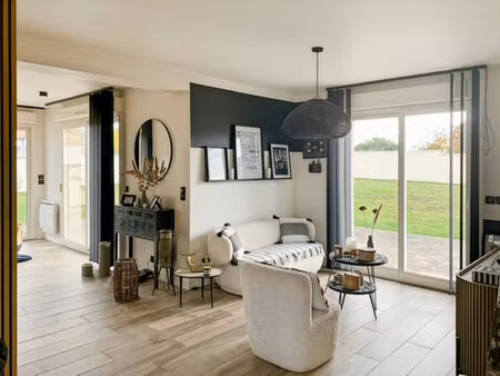 maison contemporaine de 5 pièces - beau jardin