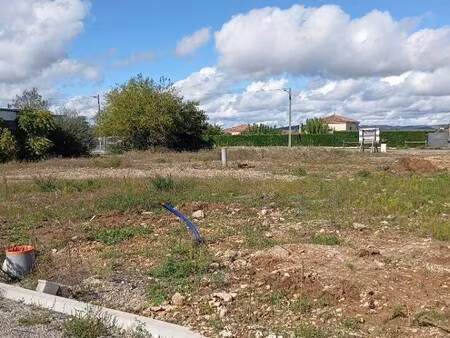 terrain constructible viabilisé à vendre