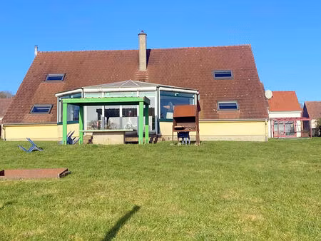 la drenne : propriété d'exception avec deux habitations  dépendance et terrain de 1 5 hect