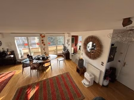 5 pieces duplex - dernier etage- coeur de ville