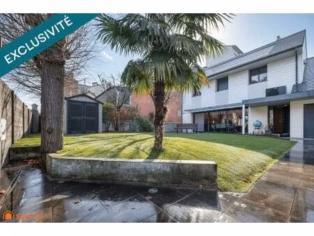 quartier hoche - maison d’architecte 7 pièces - terrain 338m² piscinable - dpe : a