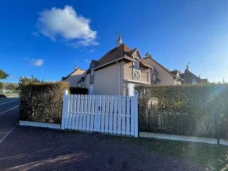 vente maison bord de mer à courseulles-sur-mer (14470) : à vendre bord de mer / 41m² cours