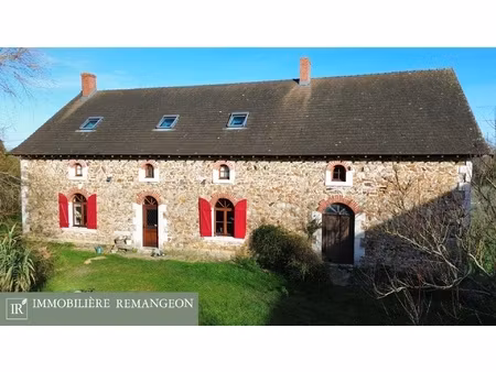 corps de ferme en pleine nature à 10 min de vierzon