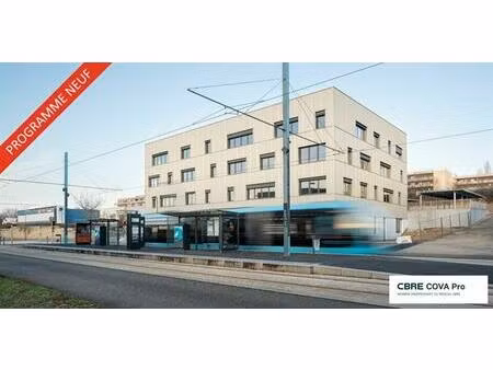 vente bureau besancon 1 811 m²