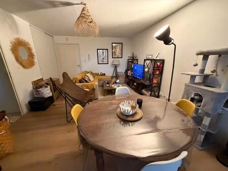 location appartement 2 pièces 42m² montauban 82000