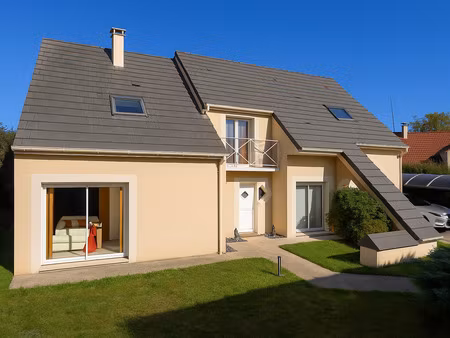 château à restaurer à neauphle le chateau