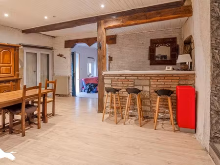 vente maison 7 pièces 169 m² à castres (81100)  169 000 €