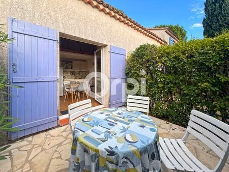 cogolin - mazet - 2 pièces - piscine - domaine sécurisé