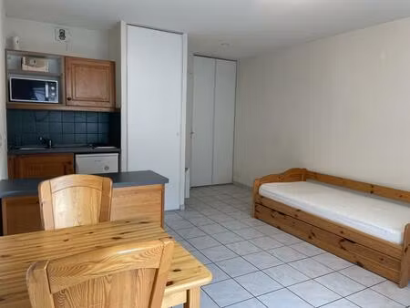 location appartement 1 pièce meublé 23m² le bourget du lac 73370