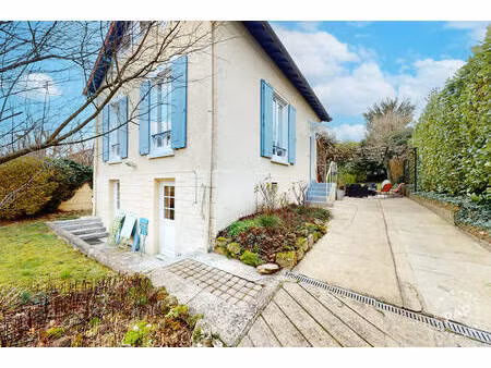 sucy-en-brie (94370)