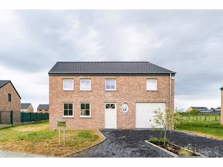 huis te huur in huissignies met 4 slaapkamers