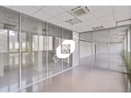 location bureau paris 75020