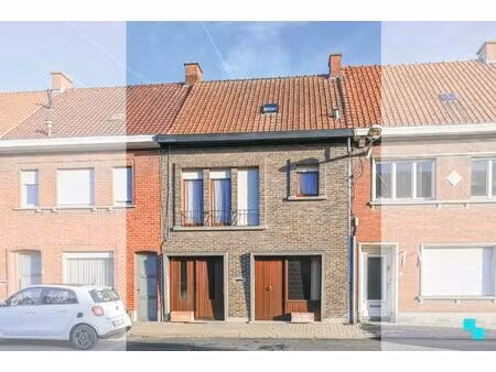 eengezinswoning nabij centrum van izegem