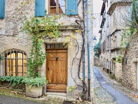 maison de luxe à vendre à vaison-la-romaine : 495 000 € | 184m²