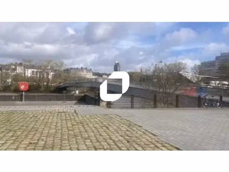 location commerce nantes 44200