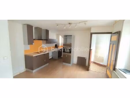 maison de village de 58 m² à bout-du-pont-de-larn