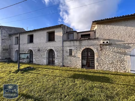 immeuble à vendre 462 m² - le douhet (17) - 99 000€