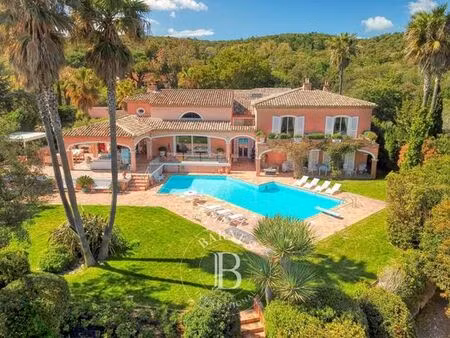 villa de luxe de 10 pièces en location grimaud  provence-alpes-côte d'azur