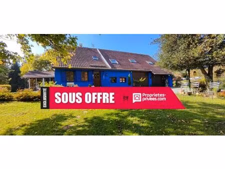 maison 7 pièces 246 m2 sur un terrain de 41 222m²