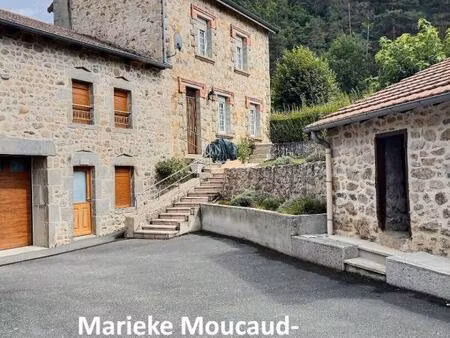 beauzac 43590 belle maison de caractère en pierre 3 chambres plusieurs dépendances sur 600