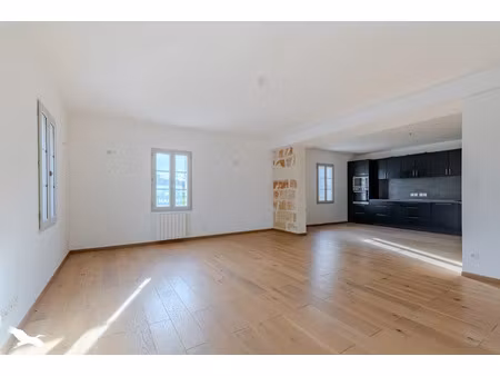 vente maison 5 pièces 180 m² à arveyres (33500)  305 000 €