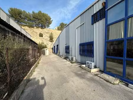 vente entrepôt septemes les vallons 13240