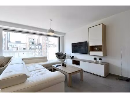 gemeubeld appartement met 2 slaapkamers