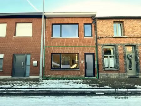 opgefrist gelijkvloers éénslaapkamer appartement met zuidgerichte tuin in mechelen