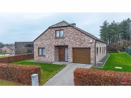 huis te koop in houthalen-helchteren met 1 slaapkamer