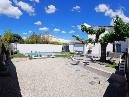 vente maison 5 pièces à miramas (13140)  405 000 €