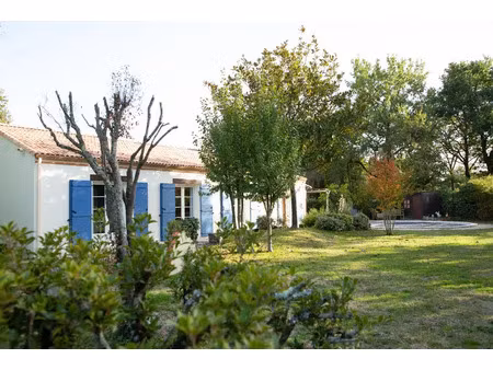 vente maison 9 pièces 179 m² à les clouzeaux (85430)  387 000 €